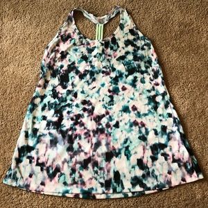 NWT Old navy work out top